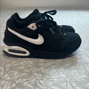 Nike Kids Black Sneakers